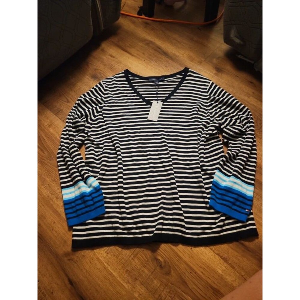Tommy Hilfiger navy/white striped sweater 2x